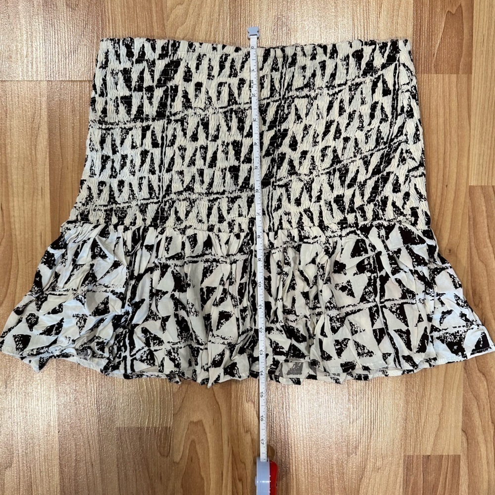 Re:named Patterned Ruched Tube Top - Picture 10 of 11